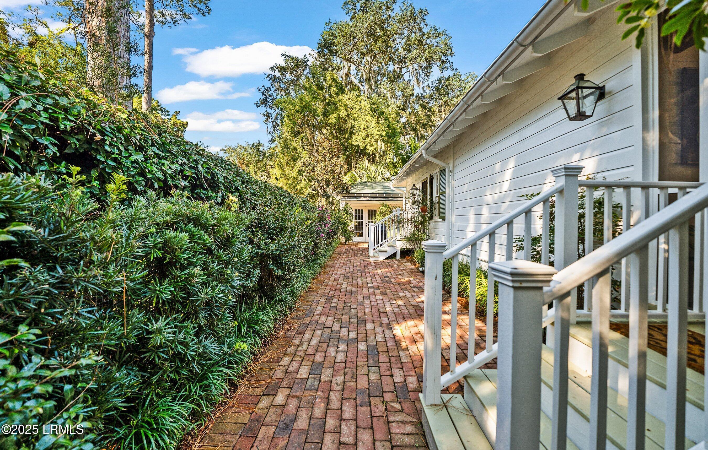 306 King Street Beaufort, SC 29902 - Photo 36 of 41 DSC03813-590-1-1.jpg-SMALL