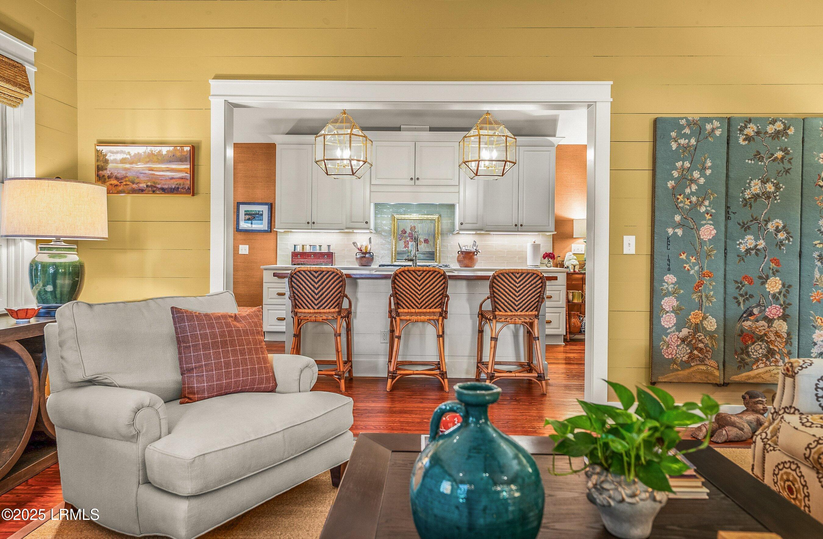 306 King Street Beaufort, SC 29902 - Photo 7 of 41 DSC03403-180-1-1.jpg-SMALL