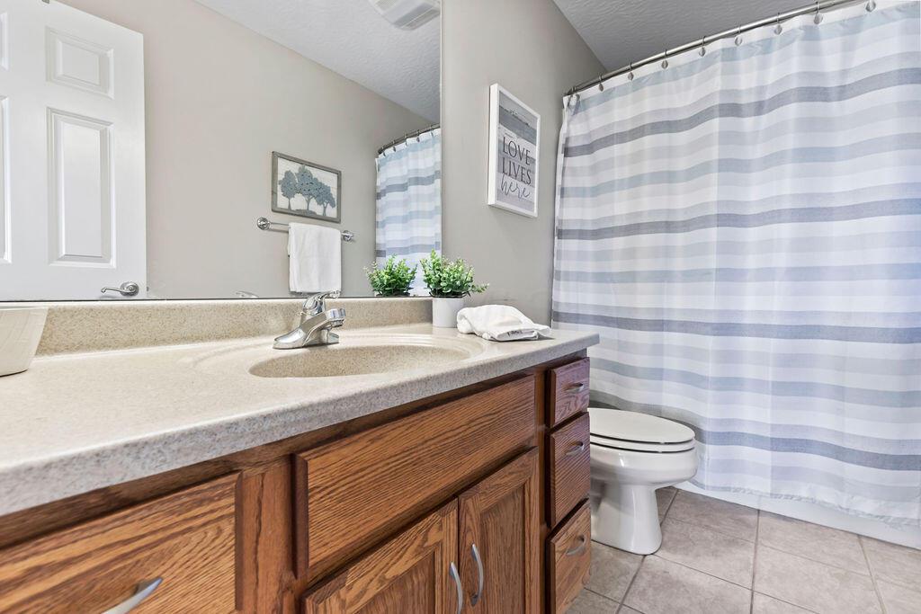 4656 Liberty Road Delaware, OH 43015 - Photo 26 of 39 Full bath