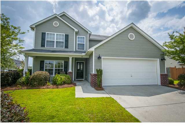 114 Rundle Lane Summerville, SC 29483 - Photo 1 of 24 Primary Photo