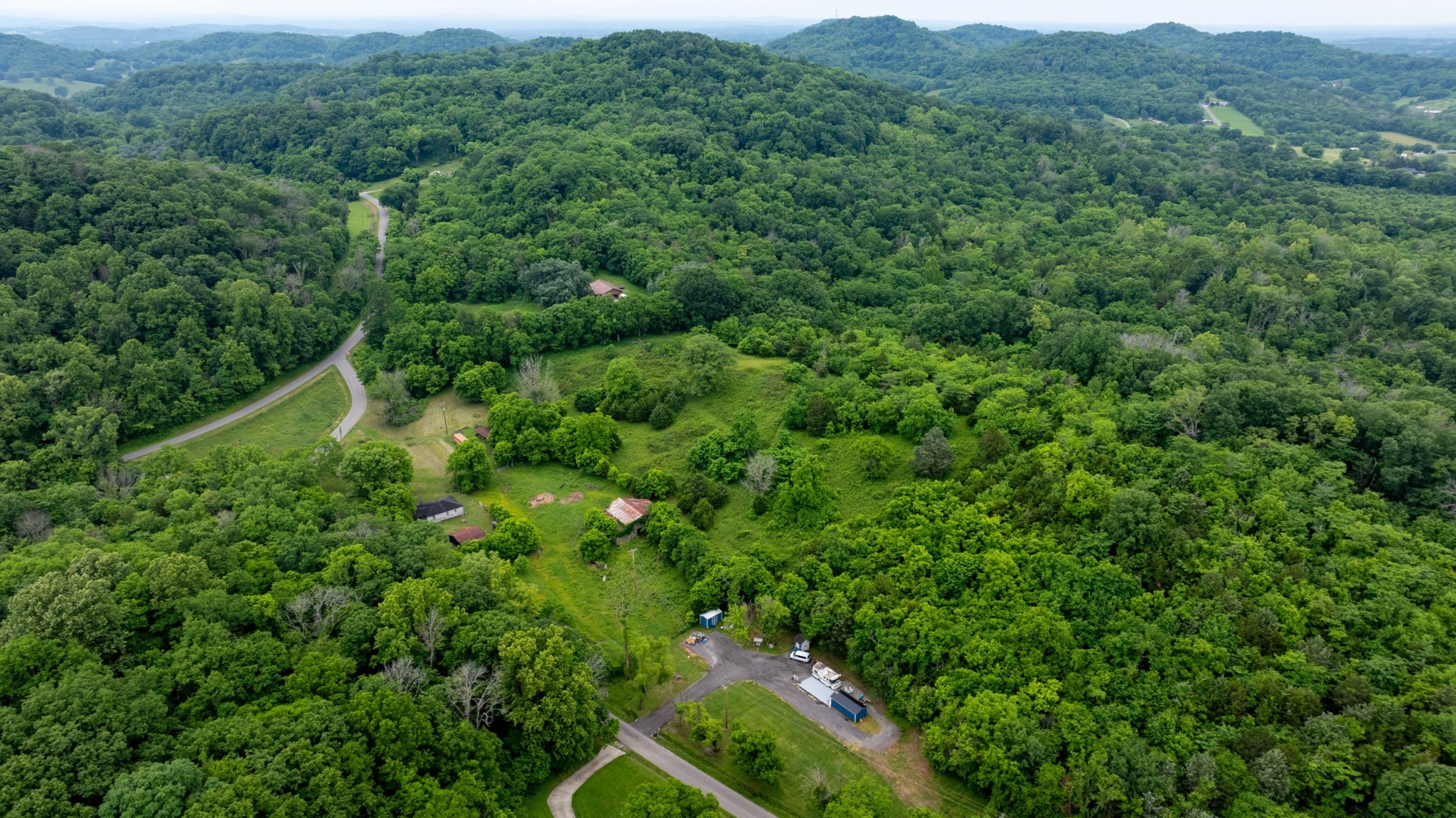 1495 Wolf Hill Road Bethpage, TN 37022 - Photo 9 of 22