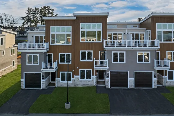 $1,029,900 | 36 Vantage Point Drive, Unit 2, Laconia, NH 03246