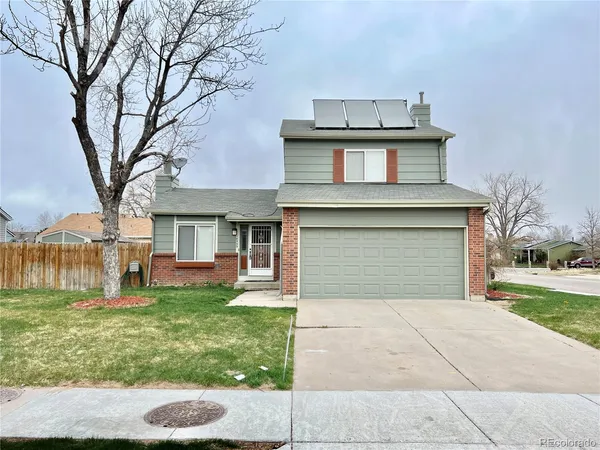 $2,595 | 14535 East 44th Avenue, Denver, CO 80239