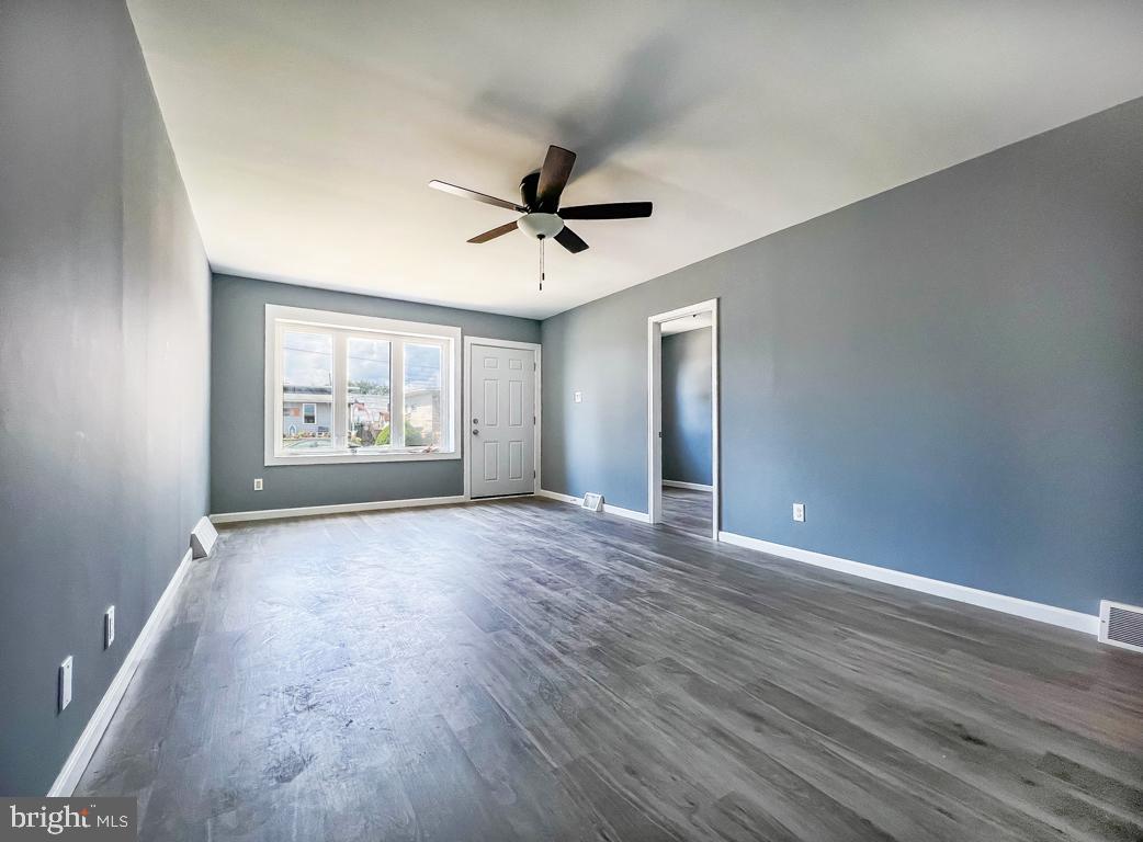 260 Hoffman Road Ridley Park, PA 19078 - Photo 2 of 25 Gallery Image 2