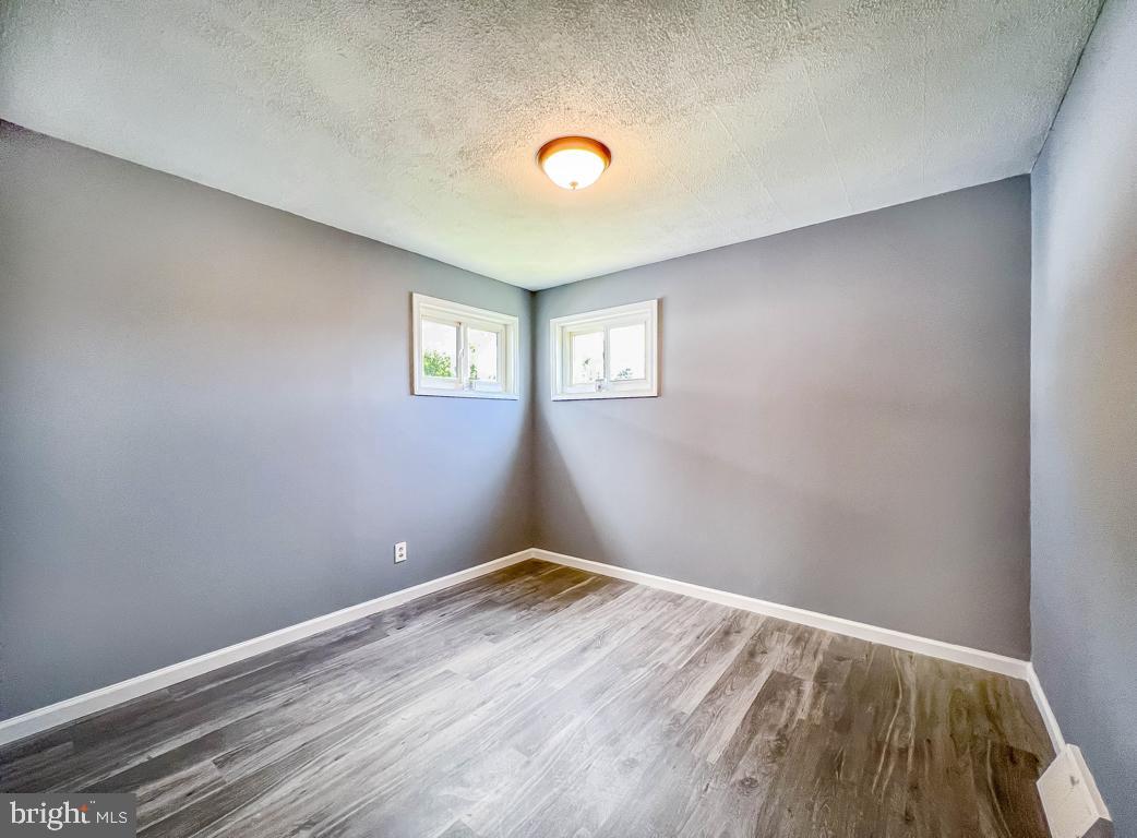 260 Hoffman Road Ridley Park, PA 19078 - Photo 5 of 25 Gallery Image 5
