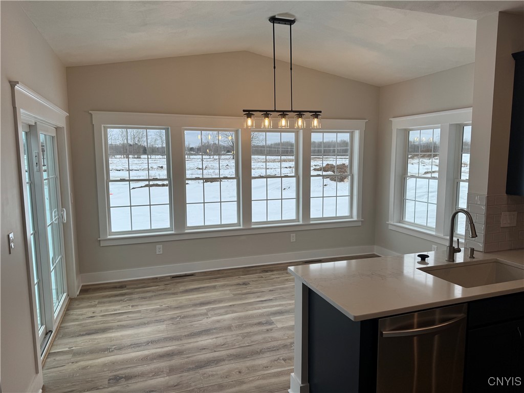 8531 Angus Path Cicero, NY 13039 - Photo 16 of 50