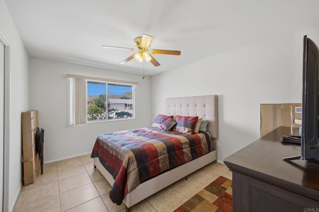 28536 Murrieta Road Menifee, CA 92586 - Photo 6 of 26