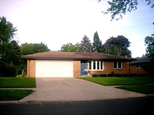 3423 Ridge Avenue Rockford, IL 61103 - Photo 1 of 18 Gallery Image 1