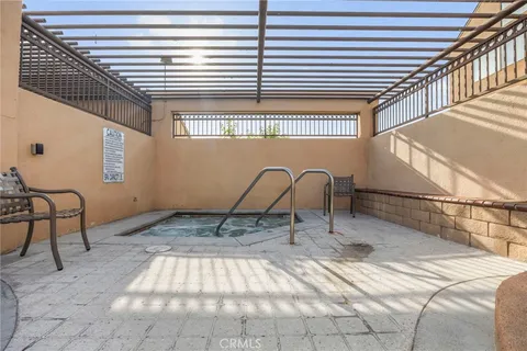 $699,900 | 25712 Le Parc, Unit 20, Lake Forest, CA 92630