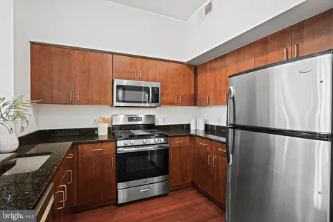 $495,000 | 1000 New Jersey Avenue Southeast, Unit 1224, Washington, DC 20003