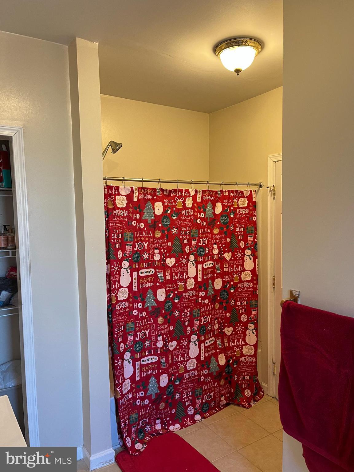 833 North Front Street Reading, PA 19601 - Photo 18 of 24 a view of a room