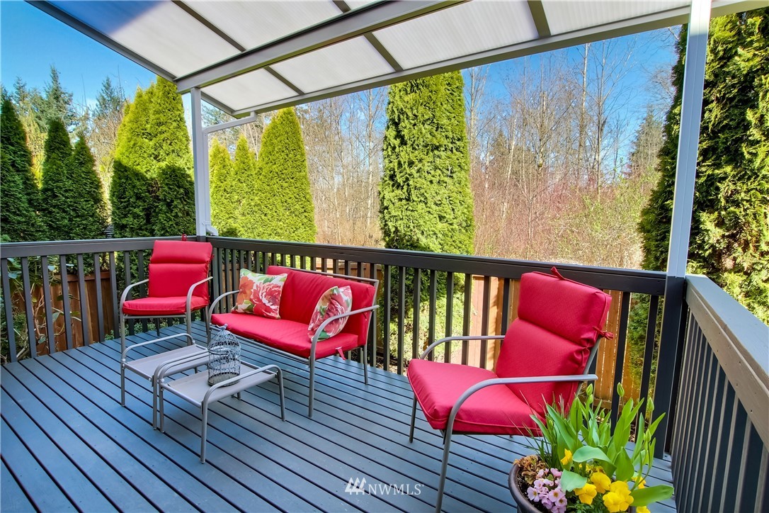 3827 160th Place Southeast Bothell, WA 98012 - Photo 39 of 40 a outdoor view with sitting space