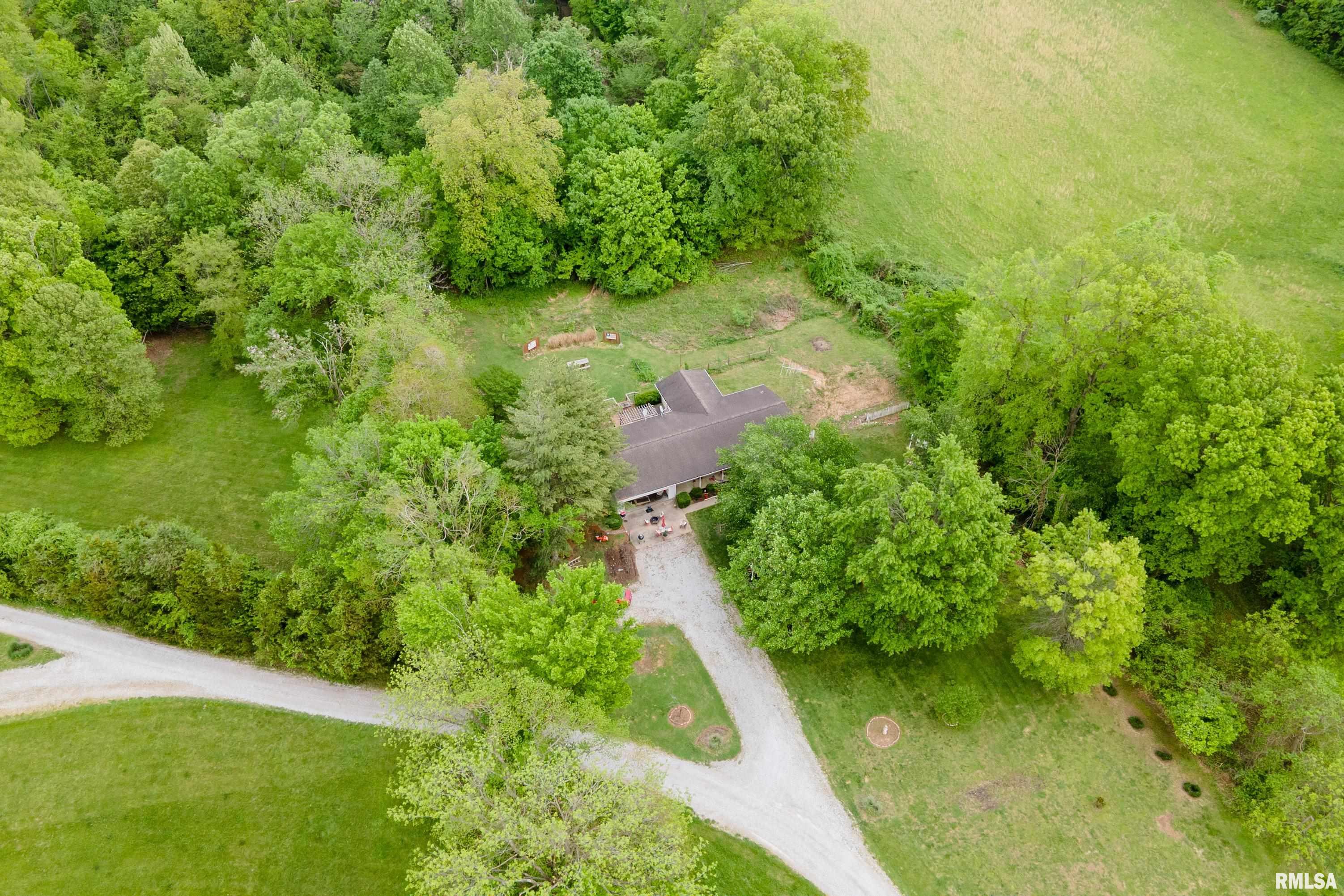 78 Brenning Road Murphysboro, IL 62966 - Photo 6 of 32 Gallery Image 6