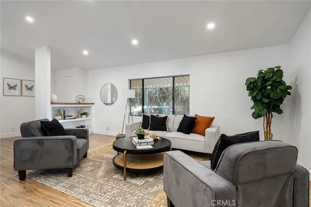 $194,900 | 73450 Country Club Drive, Unit 79, Palm Desert, CA 92260