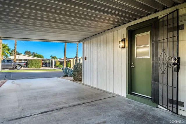 $194,900 | 73450 Country Club Drive, Unit 79, Palm Desert, CA 92260