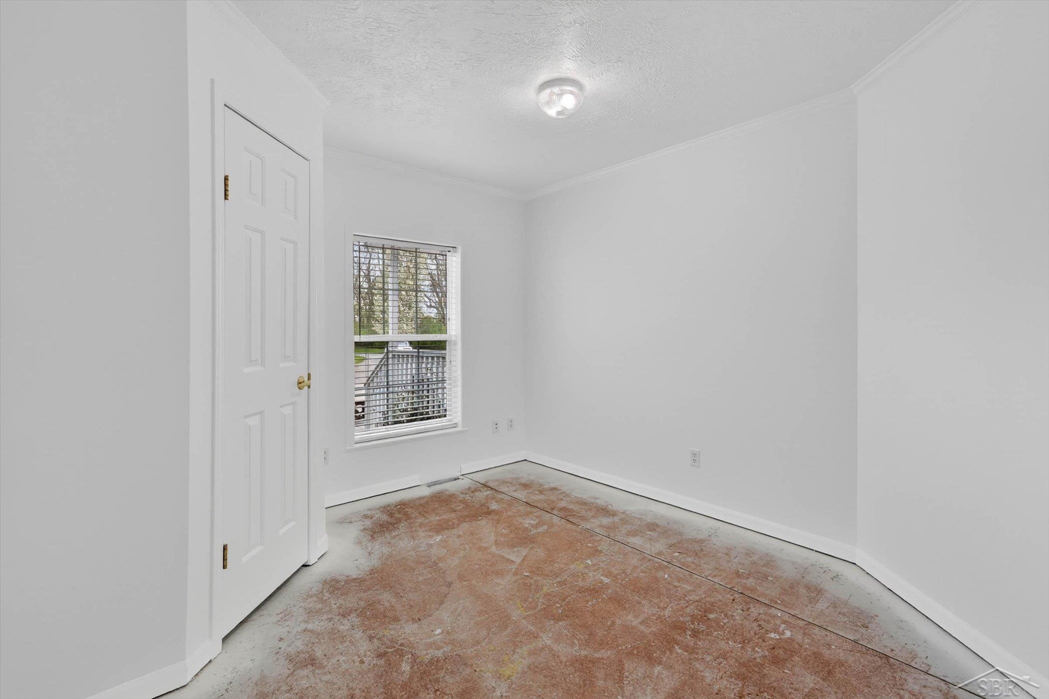 11087 Pierce Road Freeland, MI 48623 - Photo 32 of 98