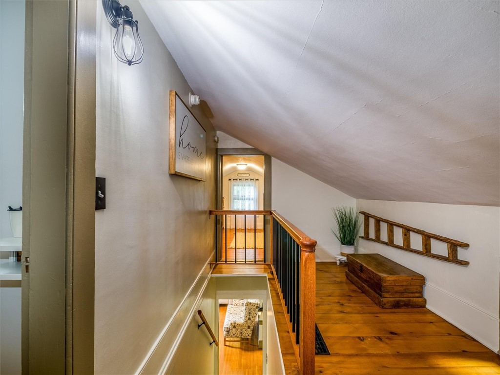 1564 East River Road Brighton, NY 14623 - Photo 23 of 48