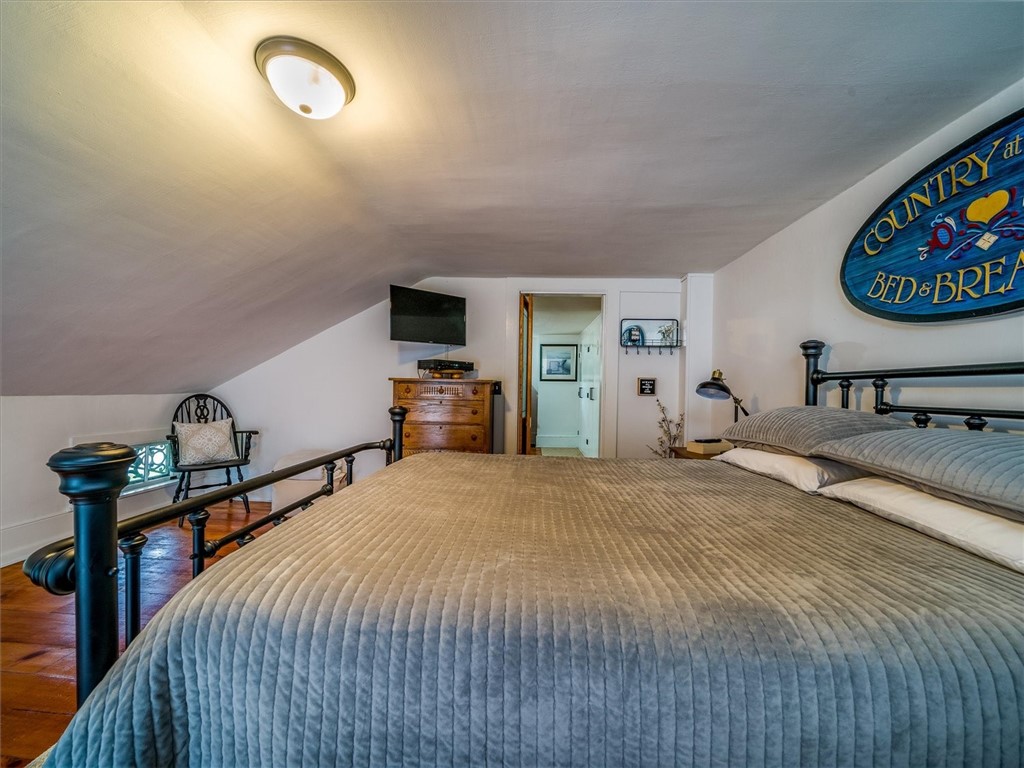 1564 East River Road Brighton, NY 14623 - Photo 27 of 48