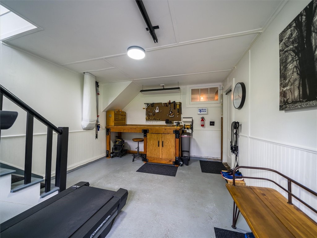 1564 East River Road Brighton, NY 14623 - Photo 35 of 48