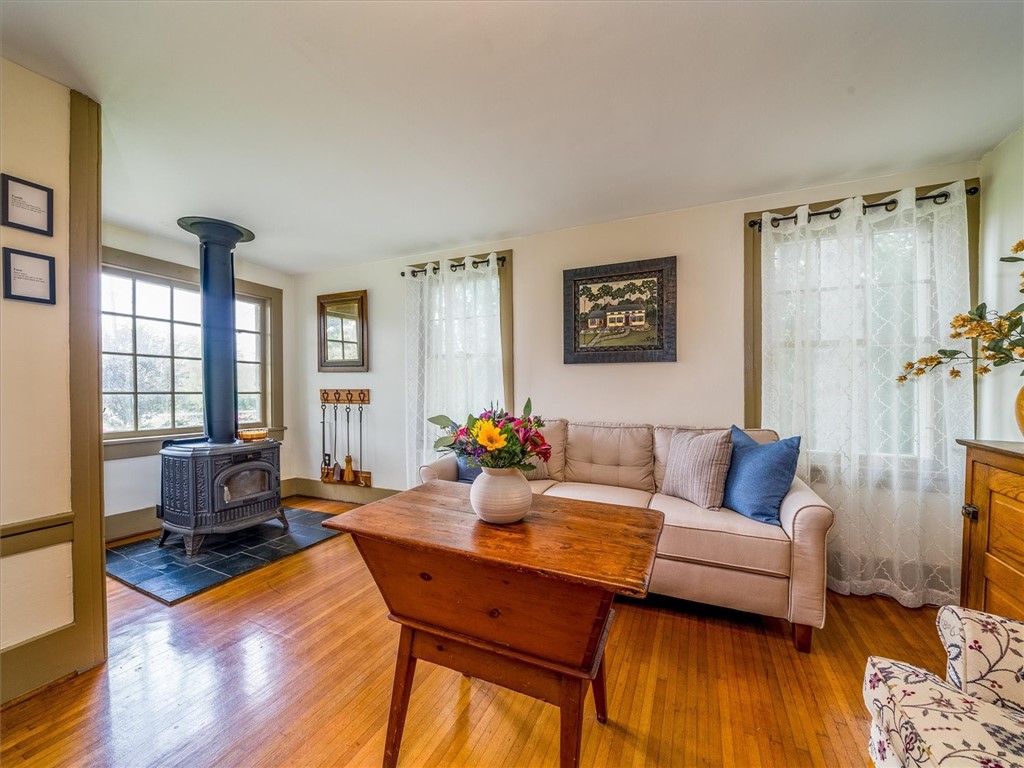 1564 East River Road Brighton, NY 14623 - Photo 6 of 48