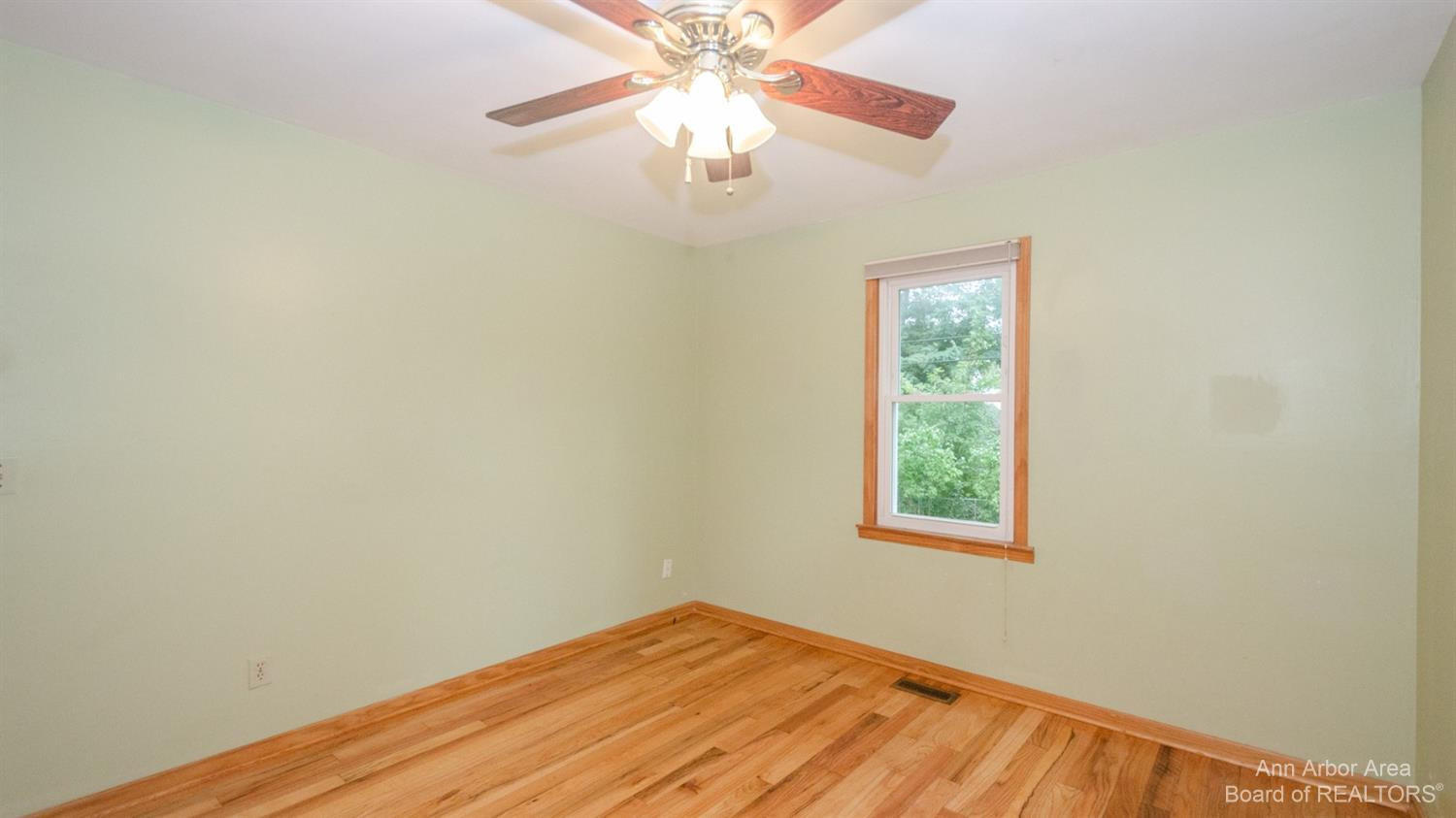 708 North Harris Road Ypsilanti, MI 48198 - Photo 18 of 39 Photo 18