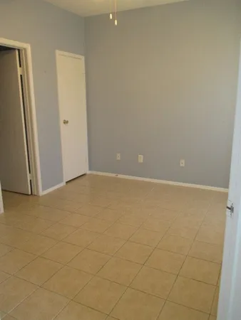 $700 | 12166 Metric Boulevard, Unit 215, Austin, TX 78758