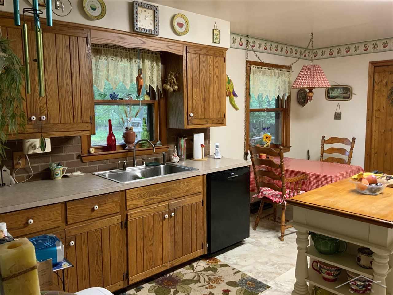 6121 Jade Road Bridgeport, MI 48722 - Photo 14 of 22