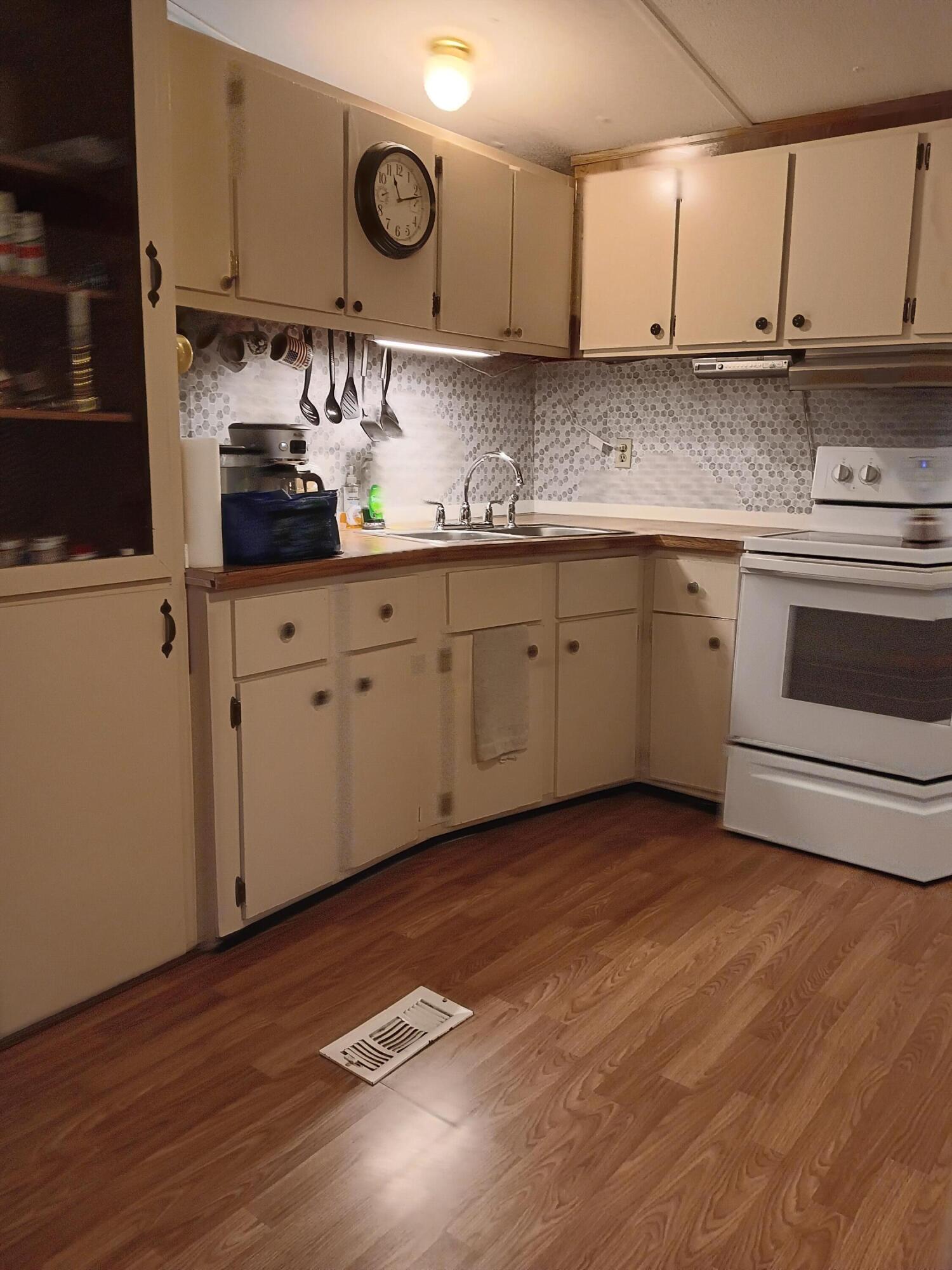 15 Rays Drive Woolwich, ME 04579 - Photo 20 of 34 20230718_111122