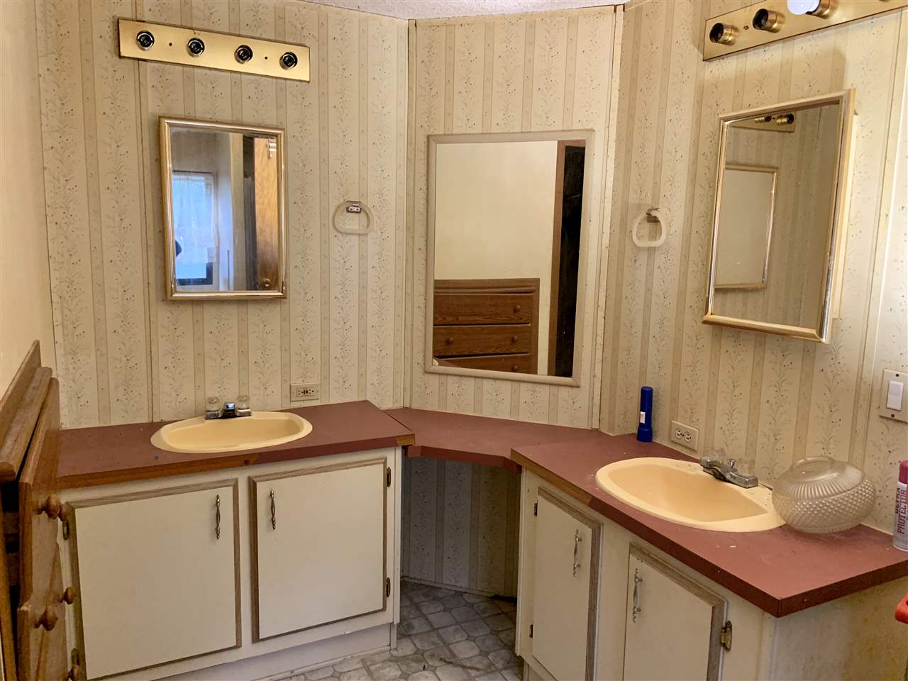 5620 East Remus Road Mount Pleasant, MI 48858 - Photo 10 of 30 1868361-9.JPG