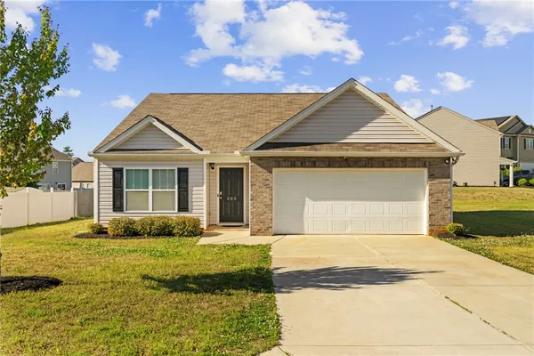 $289,900 | 205 Hillendale Way, Pelzer, SC 29669