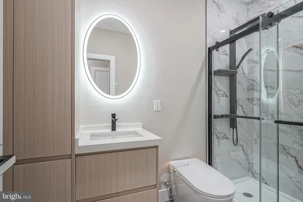 $1,975 | 4432-00 Wingate Street, Unit 202, Philadelphia, PA 19136