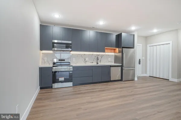 $1,975 | 4432-00 Wingate Street, Unit 202, Philadelphia, PA 19136