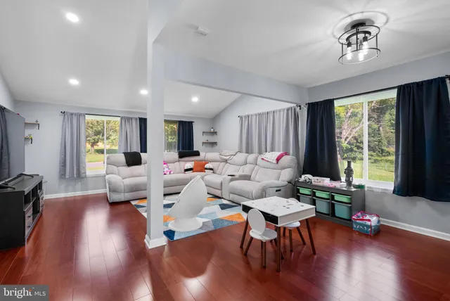 $499,900 | 15811 Perkins Lane, Bowie, MD 20716