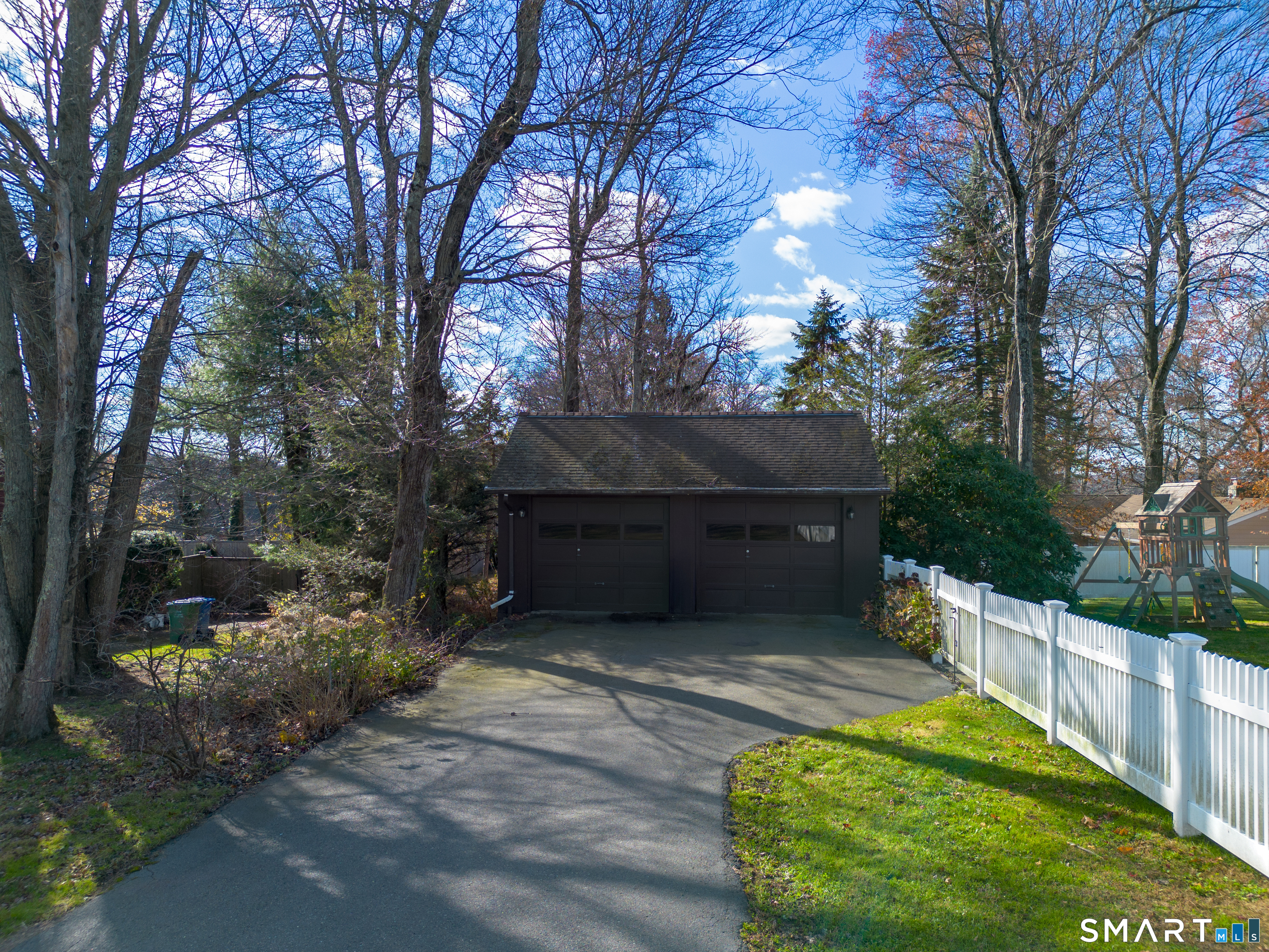 357 Long Hill Road Wallingford, CT 06492 - Photo 3 of 40