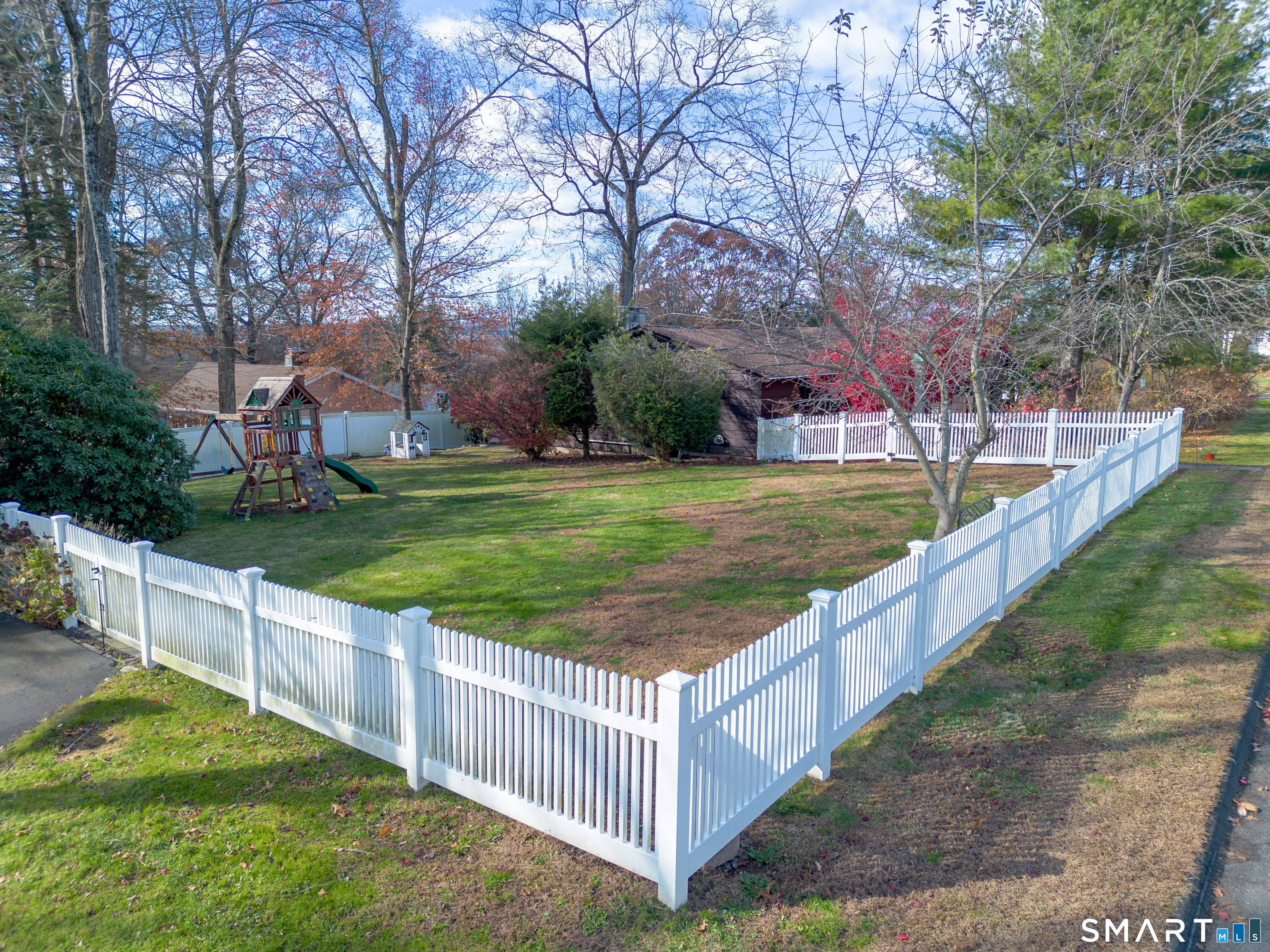 357 Long Hill Road Wallingford, CT 06492 - Photo 31 of 40
