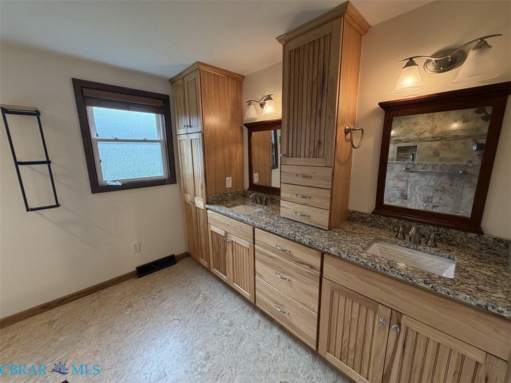 504 Long Point Lane Topping, VA 23169 - Photo 11 of 31 Gallery Image 11