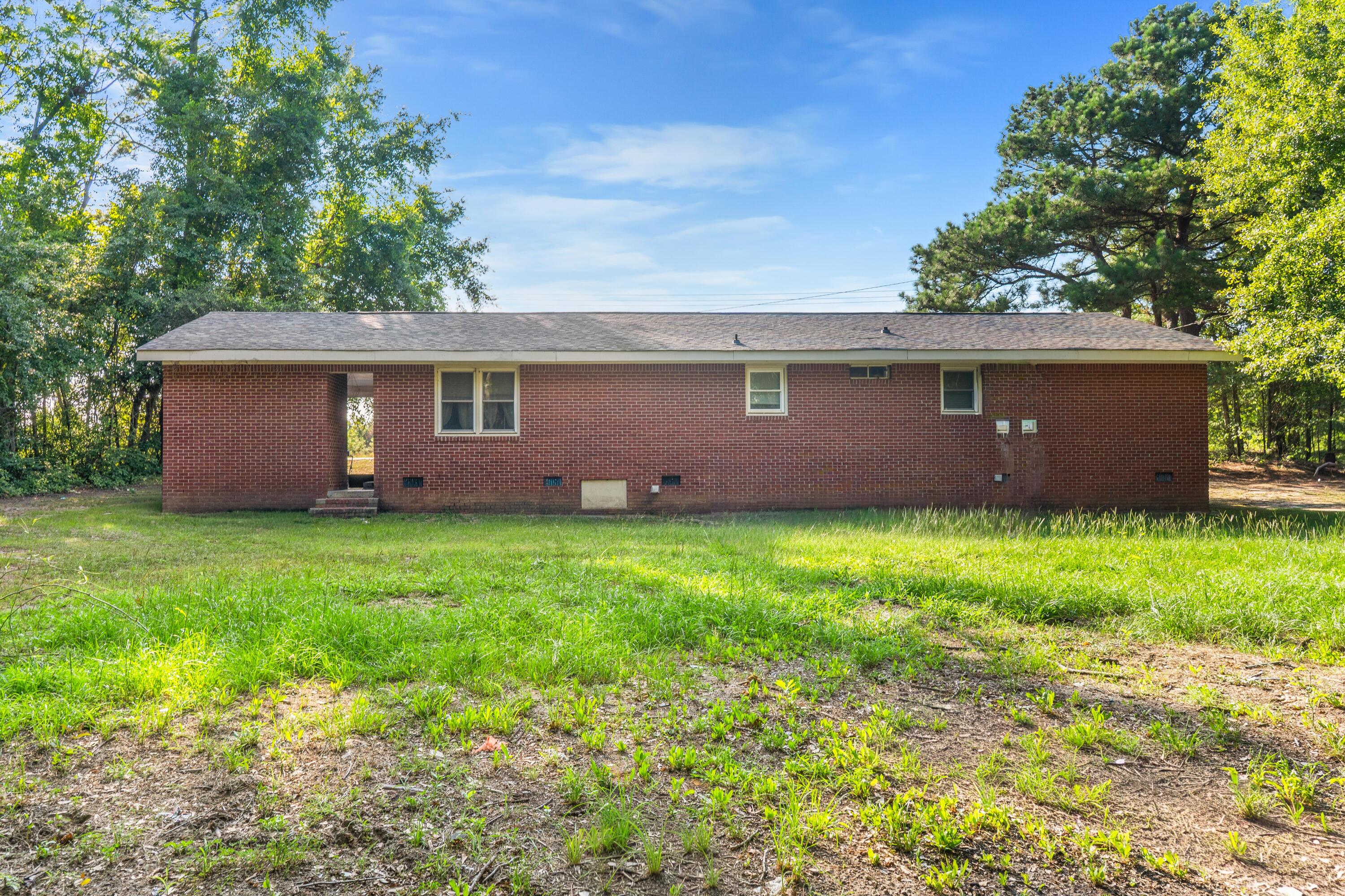 2123 Shillings Bridge Road Orangeburg, SC 29115 - Photo 3 of 24 IMG_1717