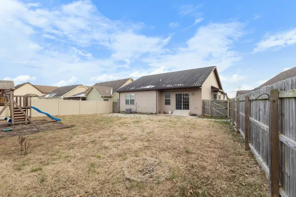 $1,700 | 2280 Killington Drive, Clarksville, TN 37040