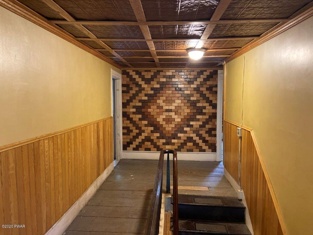 6 Rutkosky Road Prompton, PA 18456 - Photo 28 of 35 Upstairs hallway