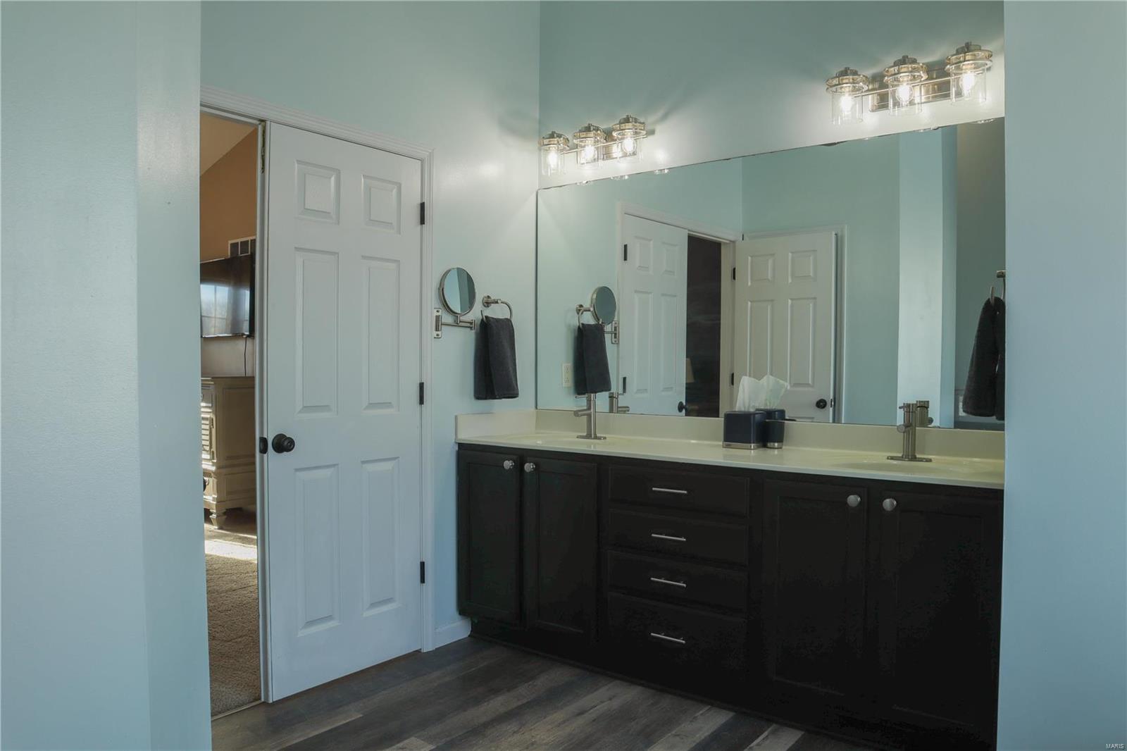 1410 Huntingdon Ridge O'Fallon, IL 62269 - Photo 32 of 44 Gallery Image 32
