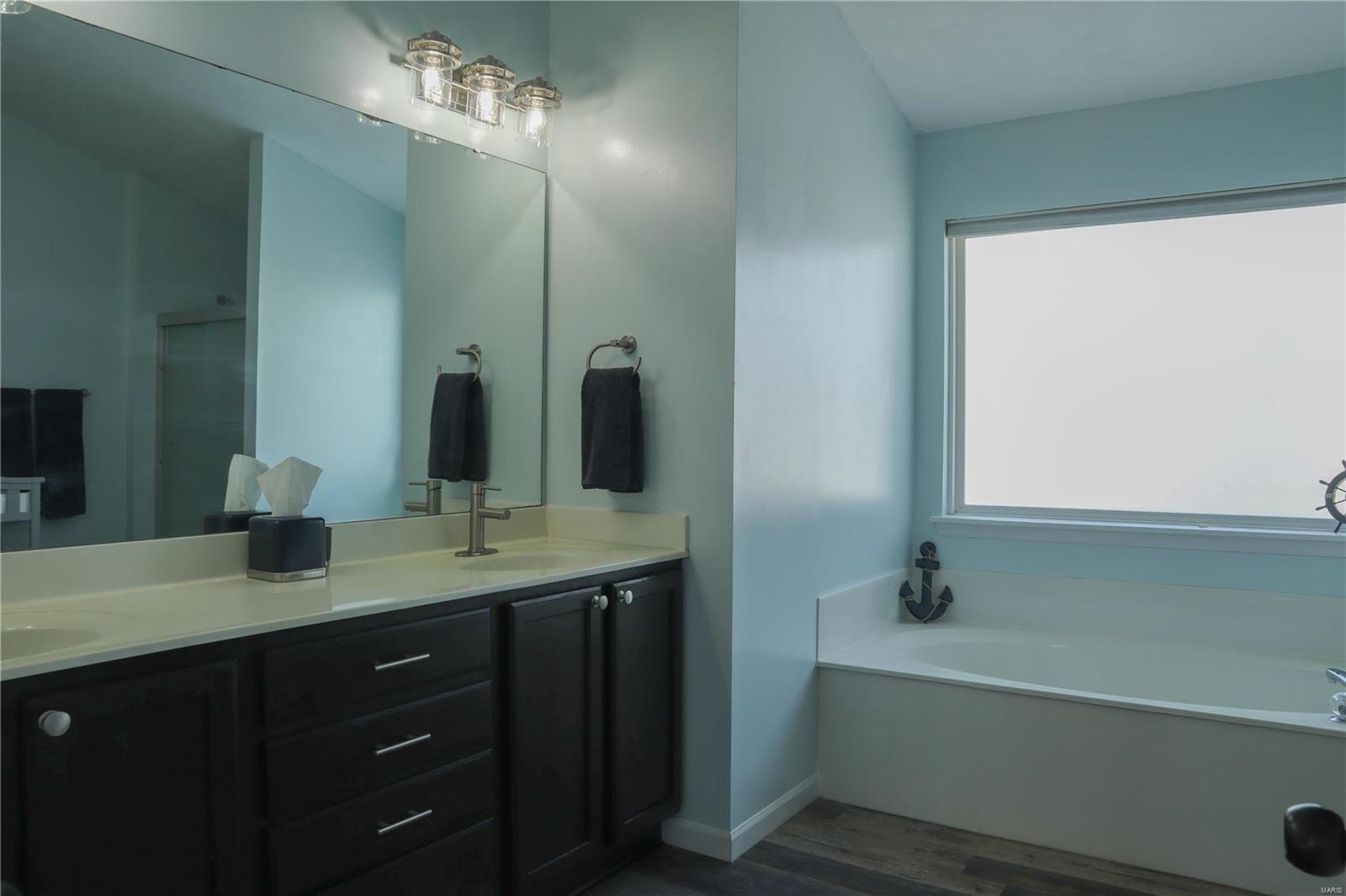 1410 Huntingdon Ridge O'Fallon, IL 62269 - Photo 33 of 44 Gallery Image 33