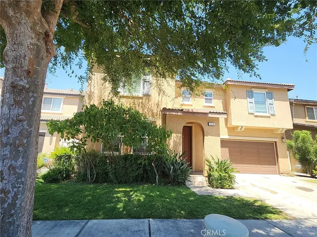 $5,000 | 550 West Mesa Avenue, Rialto, CA 92376