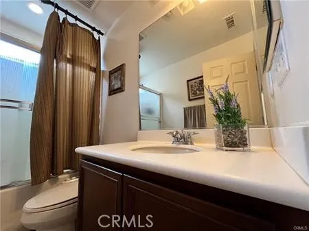 $5,000 | 550 West Mesa Avenue, Rialto, CA 92376