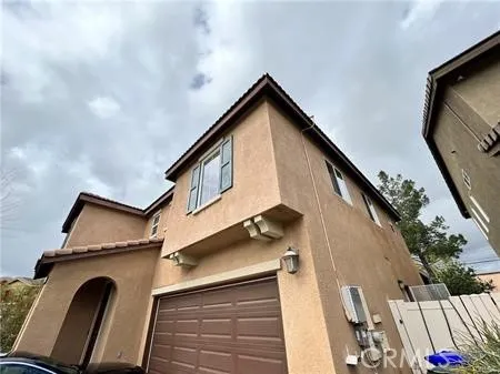 $5,000 | 550 West Mesa Avenue, Rialto, CA 92376