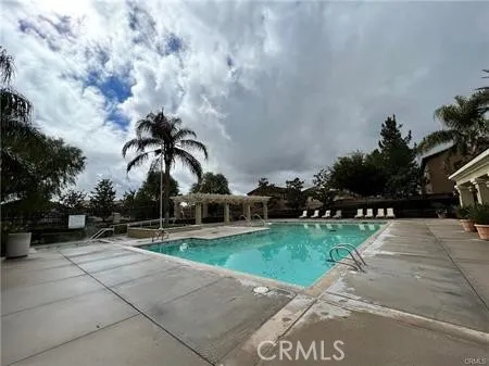 $5,000 | 550 West Mesa Avenue, Rialto, CA 92376