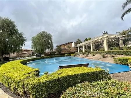 $5,000 | 550 West Mesa Avenue, Rialto, CA 92376