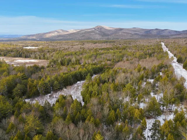 $228,000 | 82 Ledge Hill Road, Unit 1, Tuftonboro, NH 03816