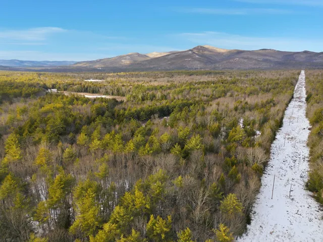 $228,000 | 82 Ledge Hill Road, Unit 1, Tuftonboro, NH 03816