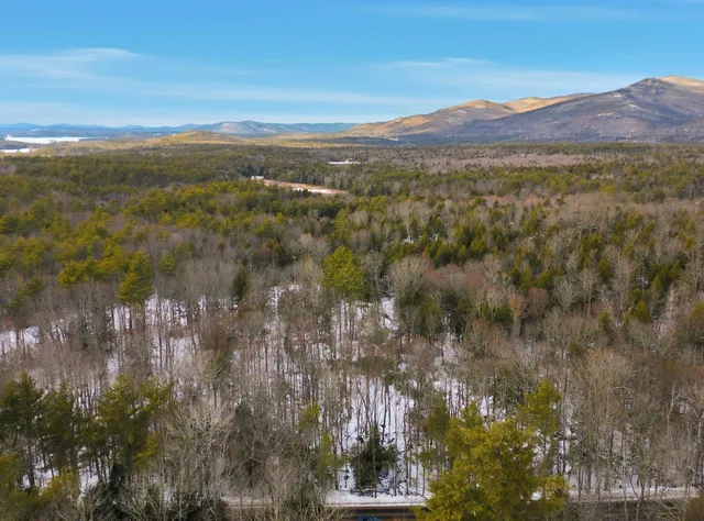 $228,000 | 82 Ledge Hill Road, Unit 1, Tuftonboro, NH 03816