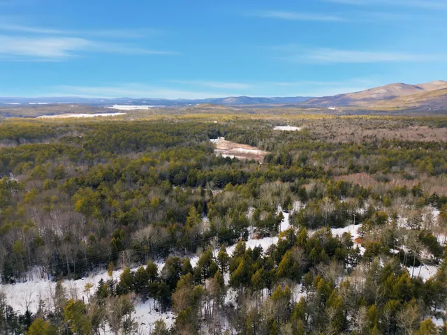 $228,000 | 82 Ledge Hill Road, Unit 1, Tuftonboro, NH 03816